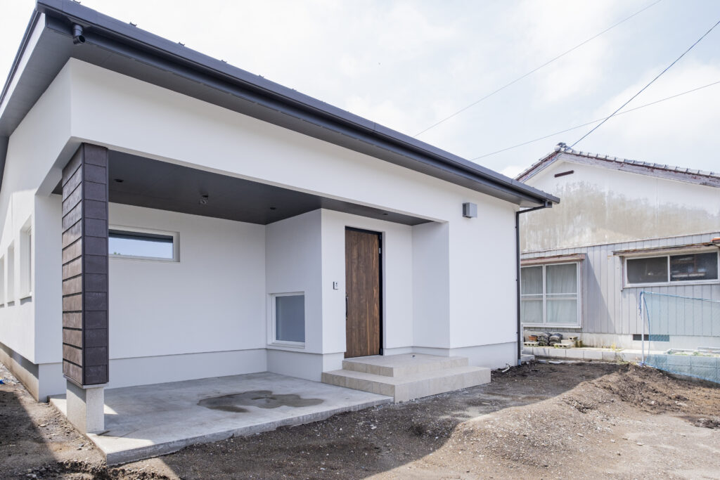 物件話題のモールテックスを搭載した平屋建て